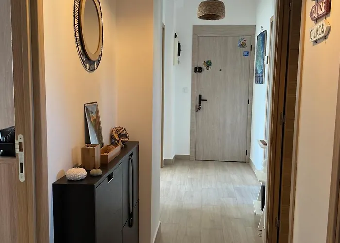 Apartment Cherry & Mountain Ajaccio (Corsica)